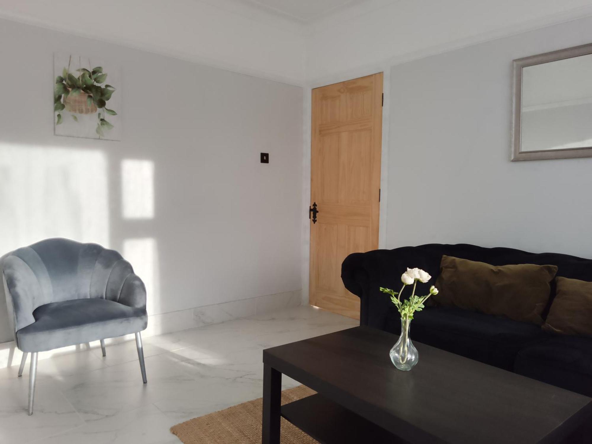 Surbiton Home With Free Parkings, Surbiton, Kingston Upon Thames, Surrey, Greater London Uk Kültér fotó
